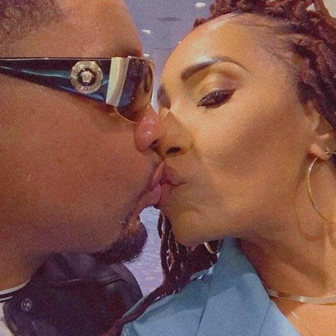 My My do I LOVE kissing this man!