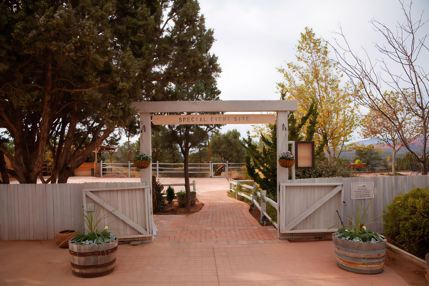 The Wedding Website of Wyatt Harvey and Sedona Spencer