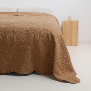 Willow Embroidered Quilt