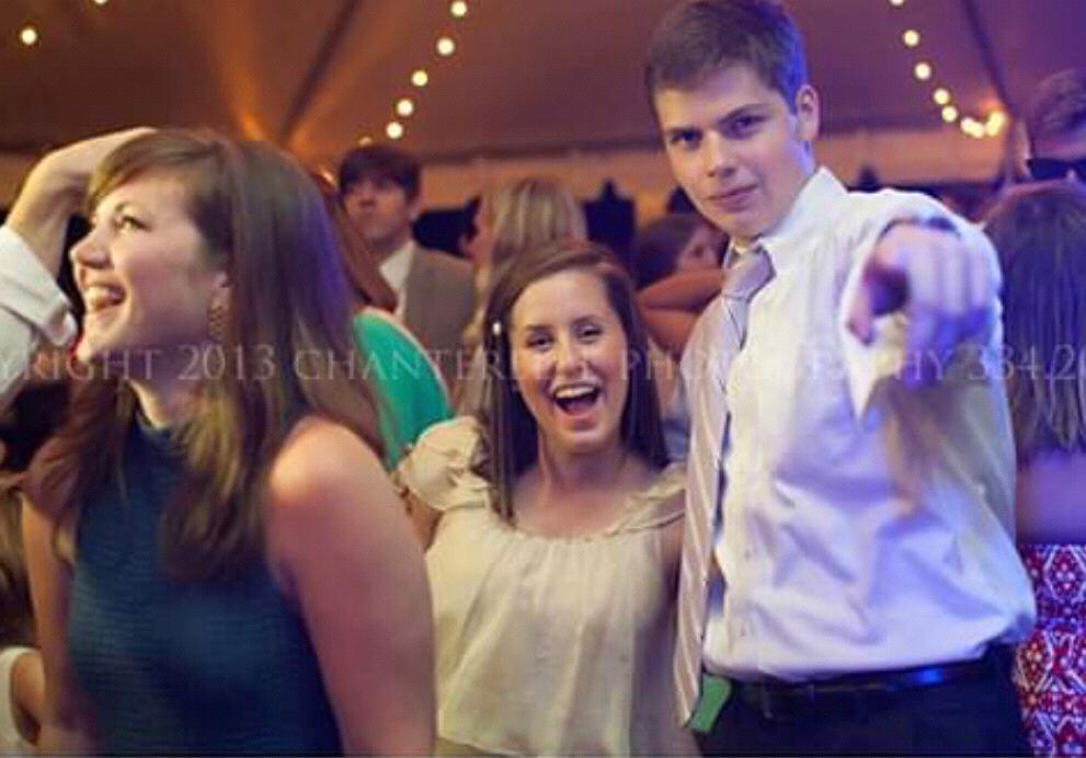 Dancing at other people’s wedding. Part 1