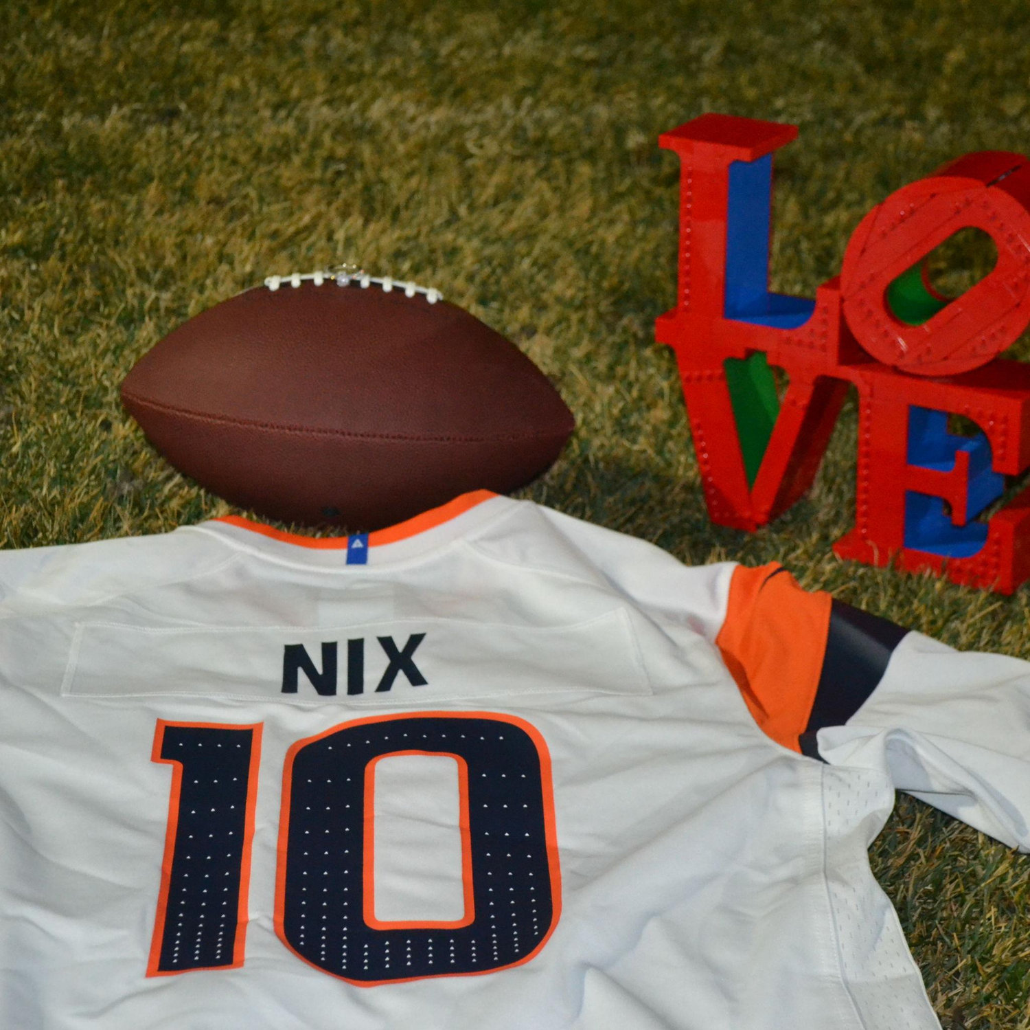 Big Broncos and Bo Nix fans