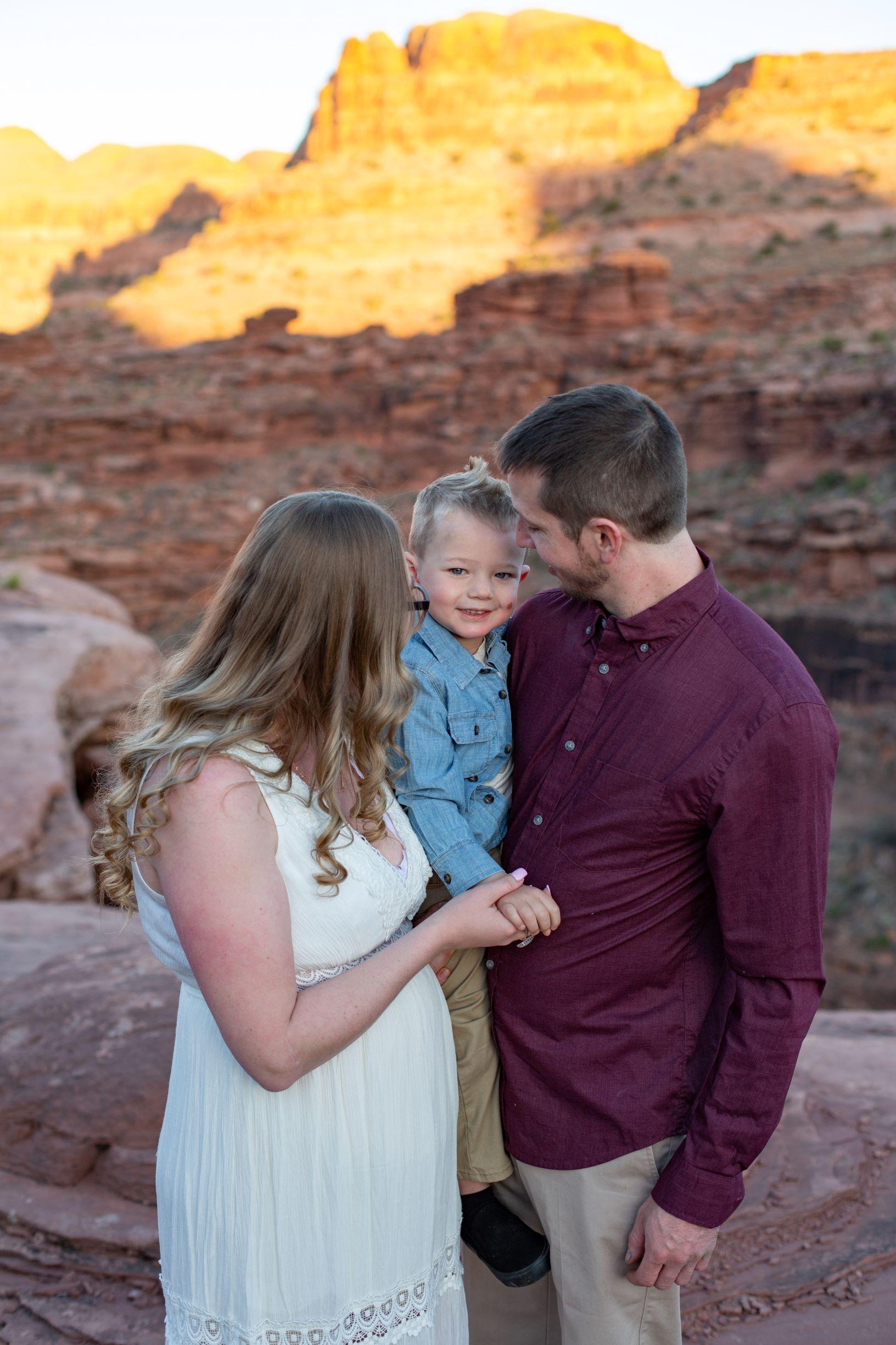 The Wedding Website of Baylee Flynn and Justin Pierce