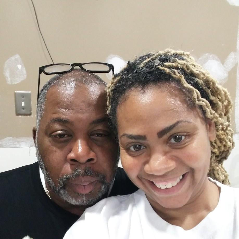 Oh happy day, the fridge is in the house!!!