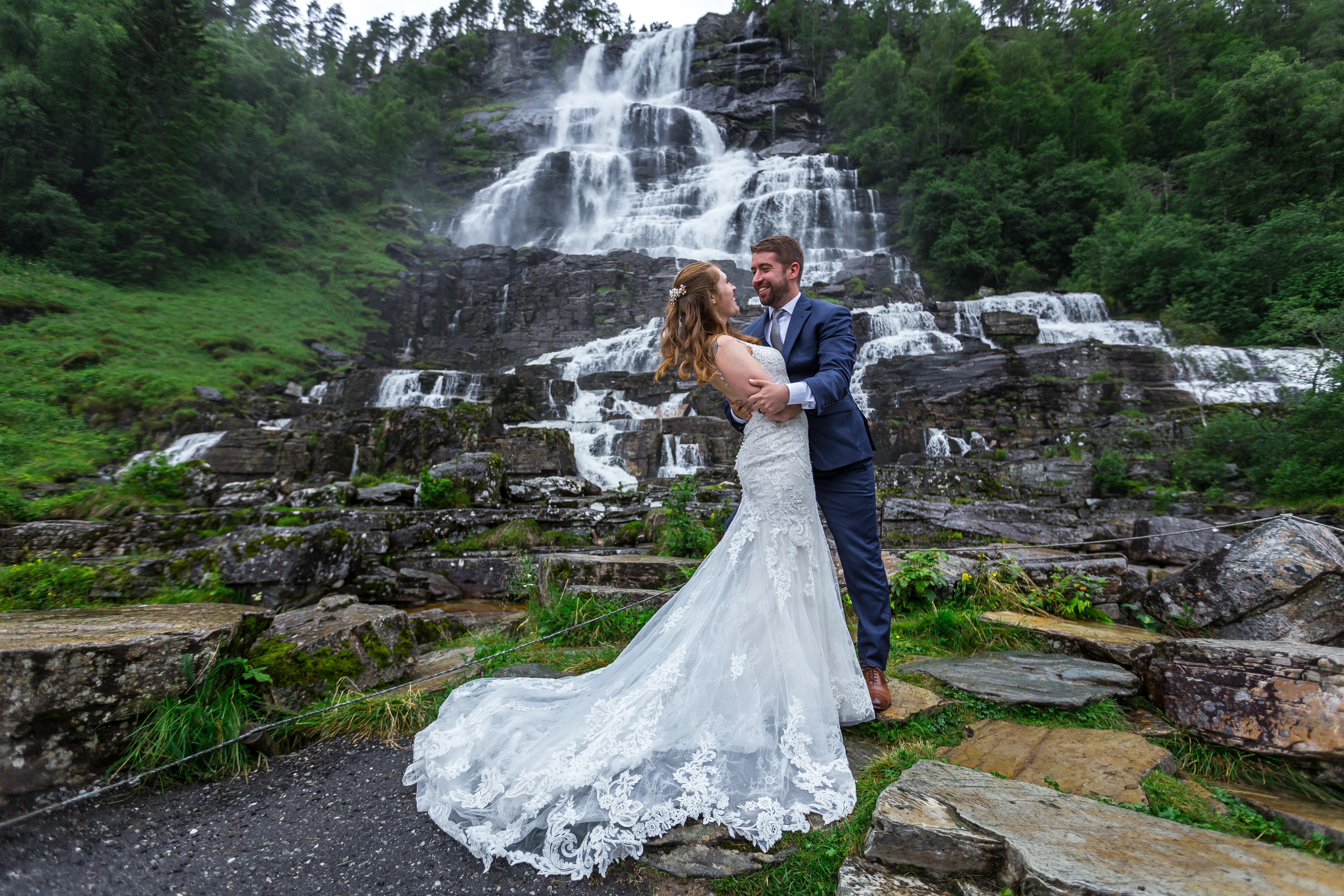 The Wedding Website of Annika Skaugrud and Brandon Schlagel