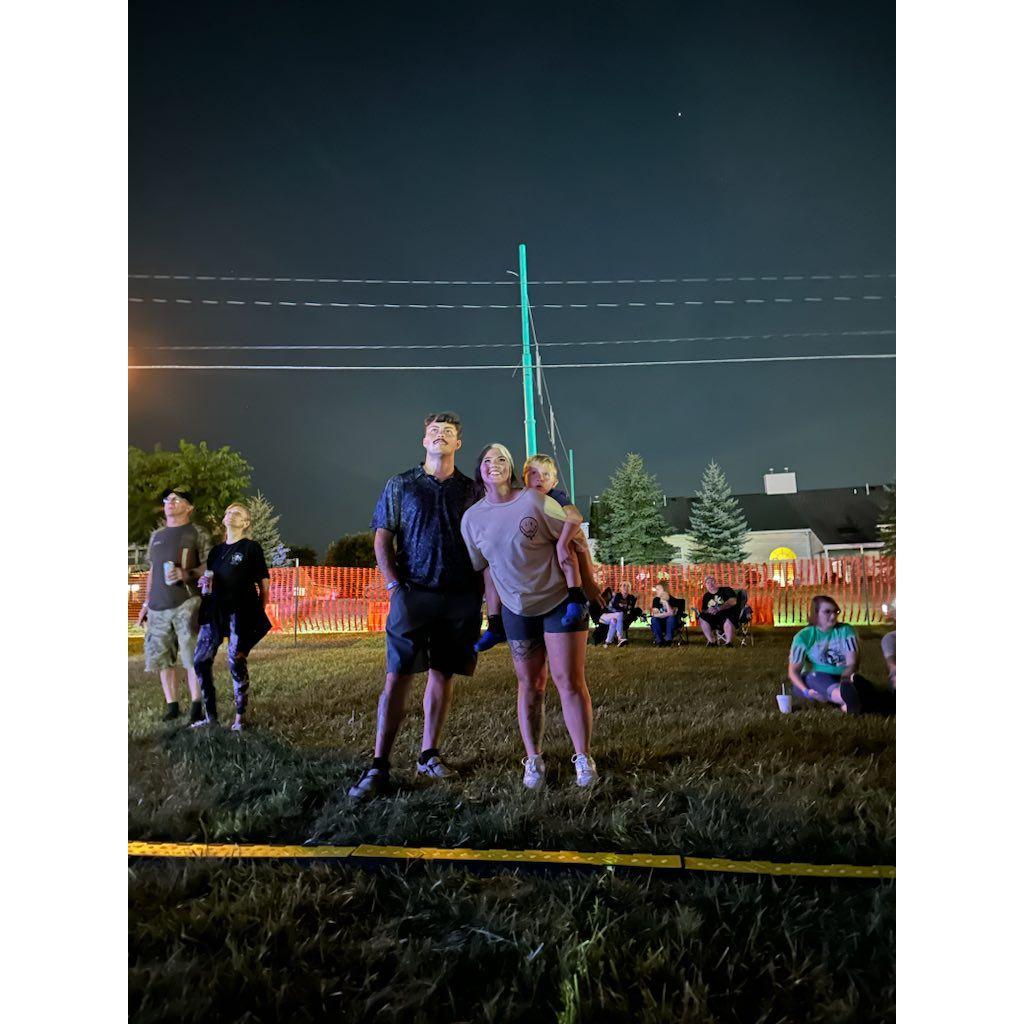 Watching the firework, friends snapped this picture.