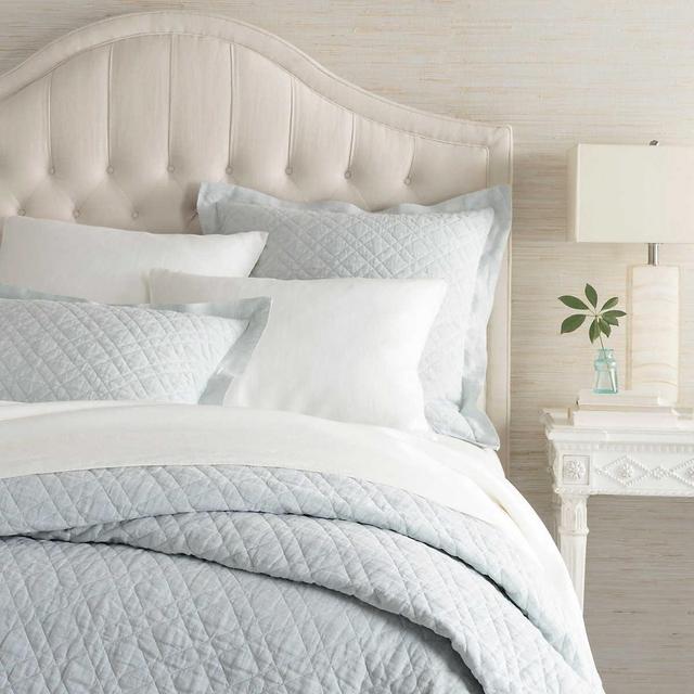 Washed Linen Sky Quilt (Queen Size)