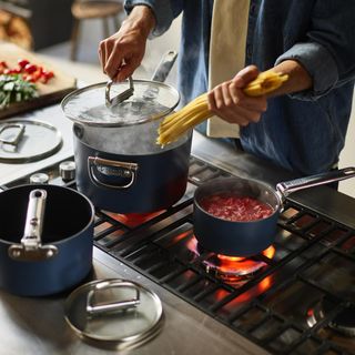 Space Non-stick 5.4-Quart Saucepan with Lid