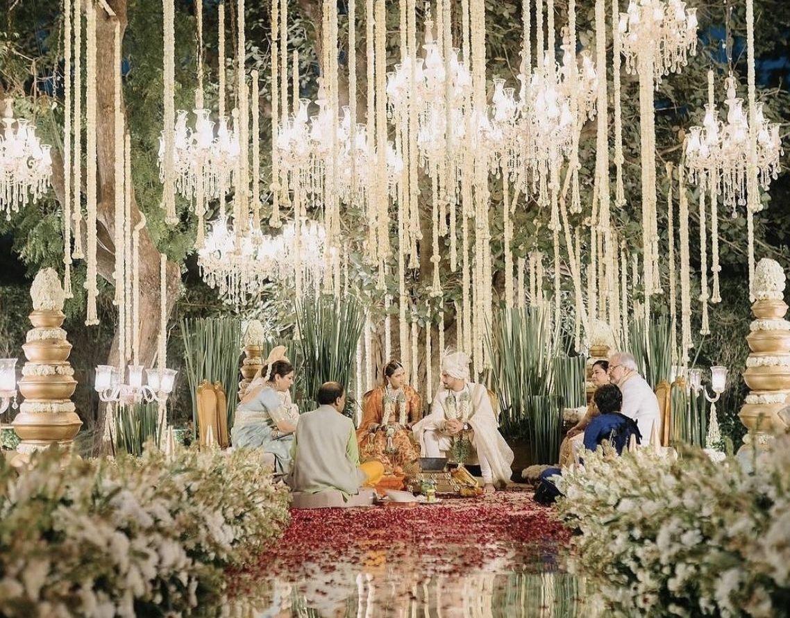 The Wedding Website of Kanupriya Agrawal and Julian Marquez