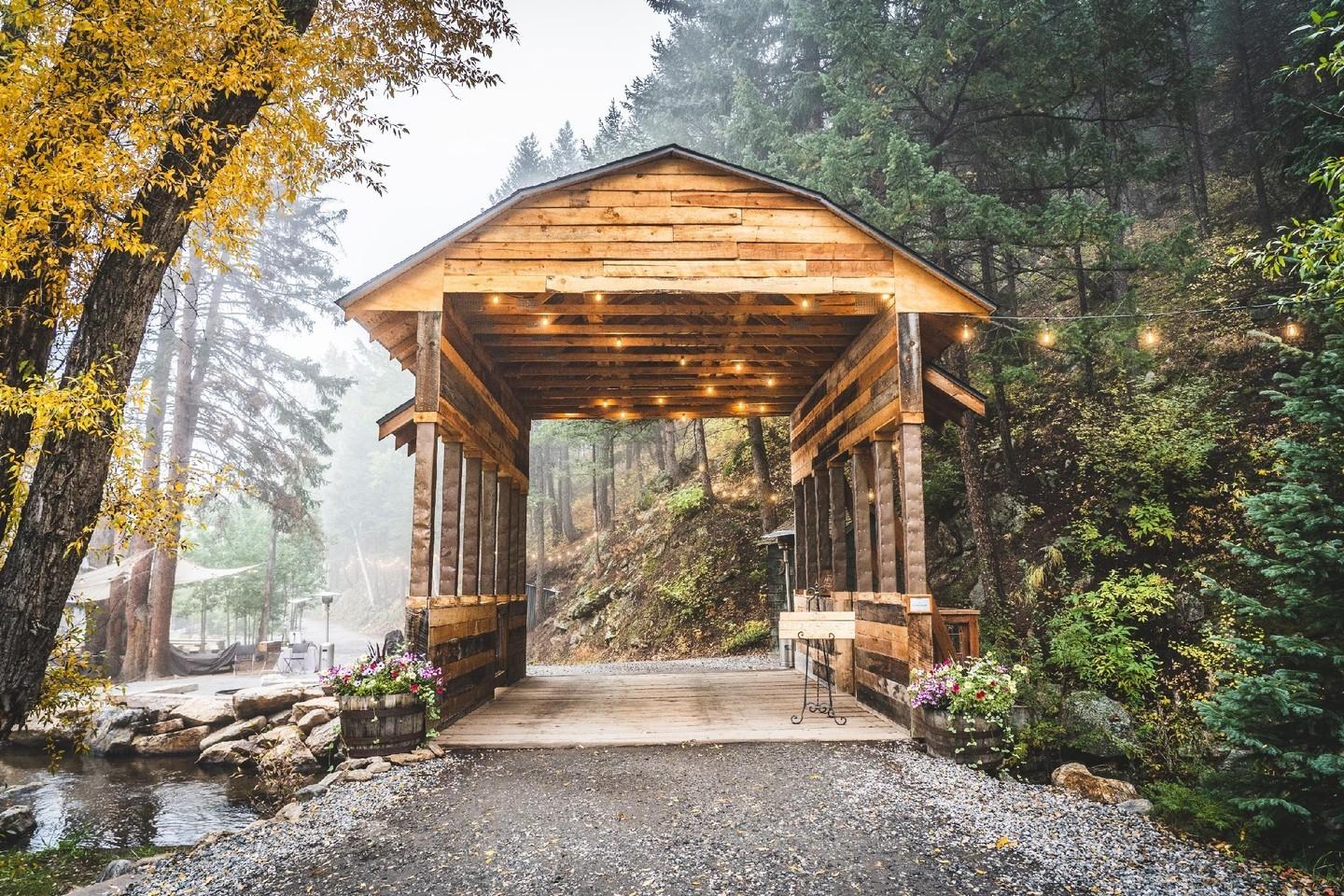 The Wedding Website of Sarah Bennett and Warren Stopak