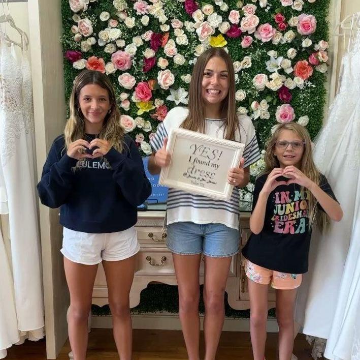 My two helpers while wedding dress shopping!
