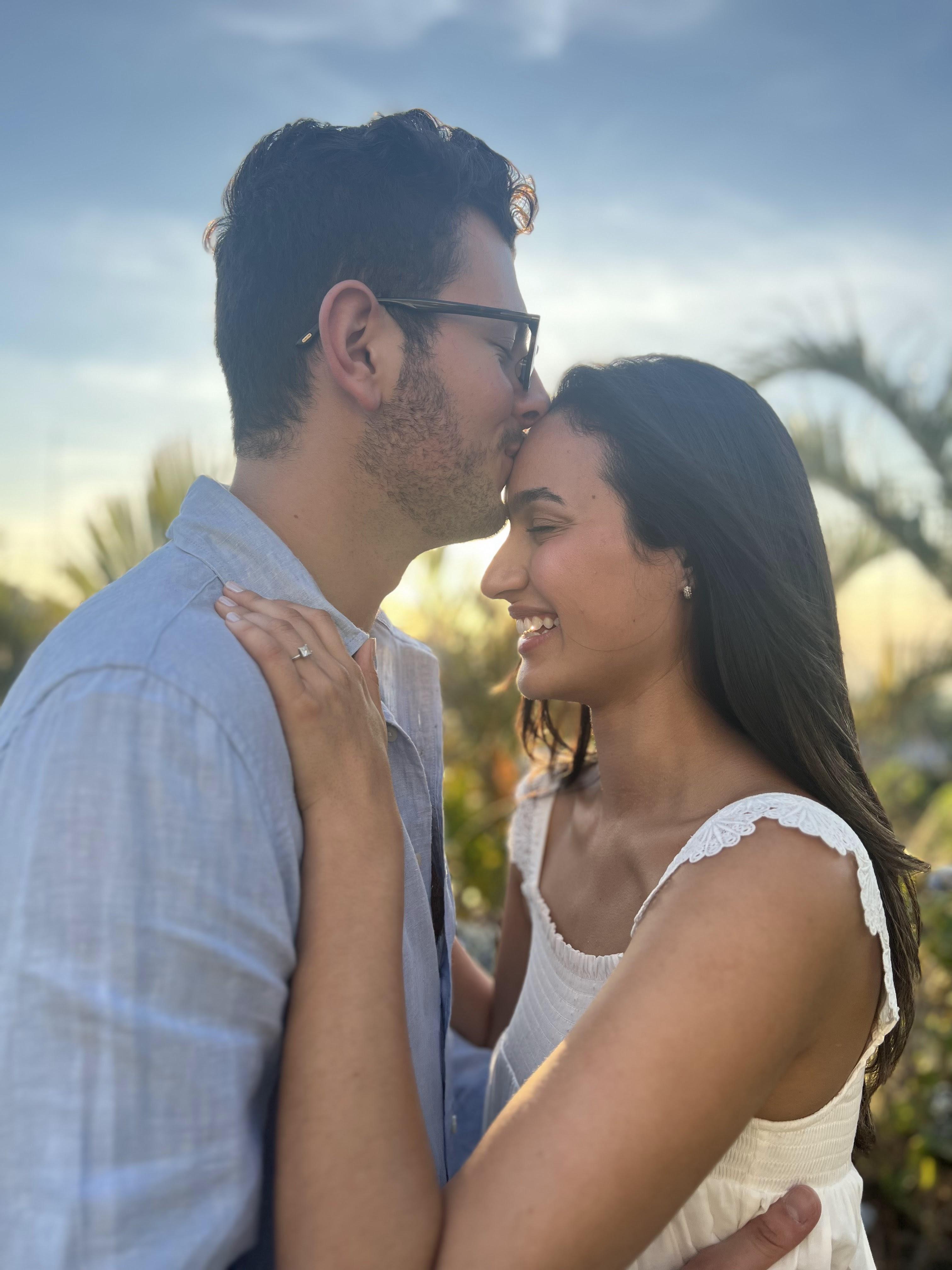 The Wedding Website of Isabella De Leon and Alex van der Zee