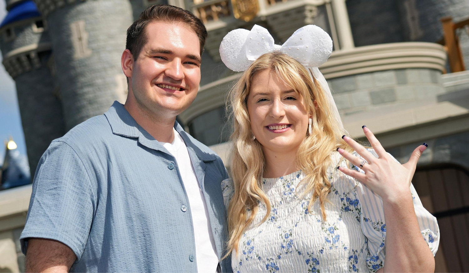 The Wedding Website of Alexa Tedeschi and Lucas Bickmann