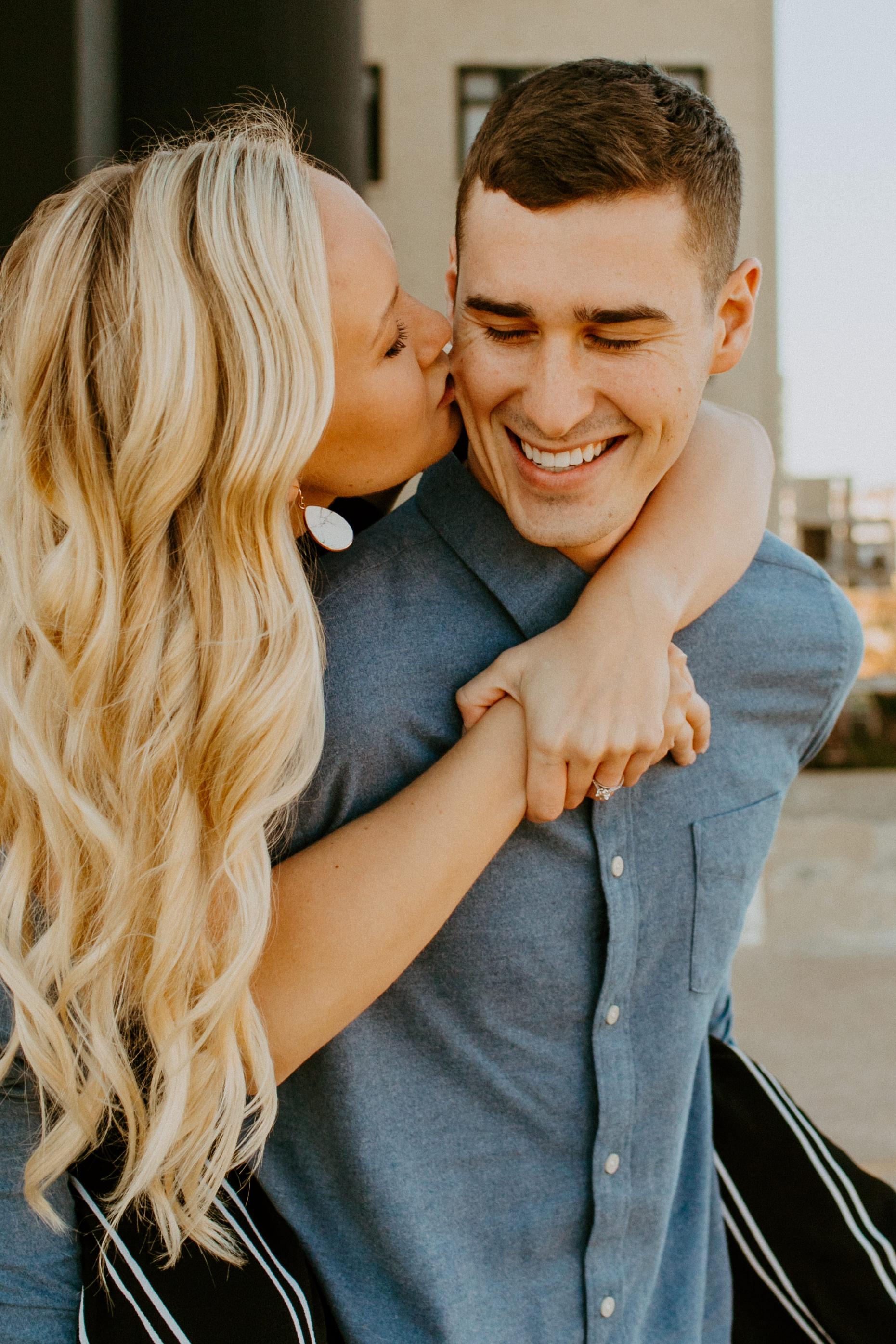 The Wedding Website of Clare Hamburger and Zach Kitten