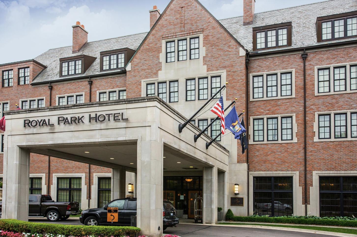 The Wedding Website of Marisa Jonna and Andrew Sadan