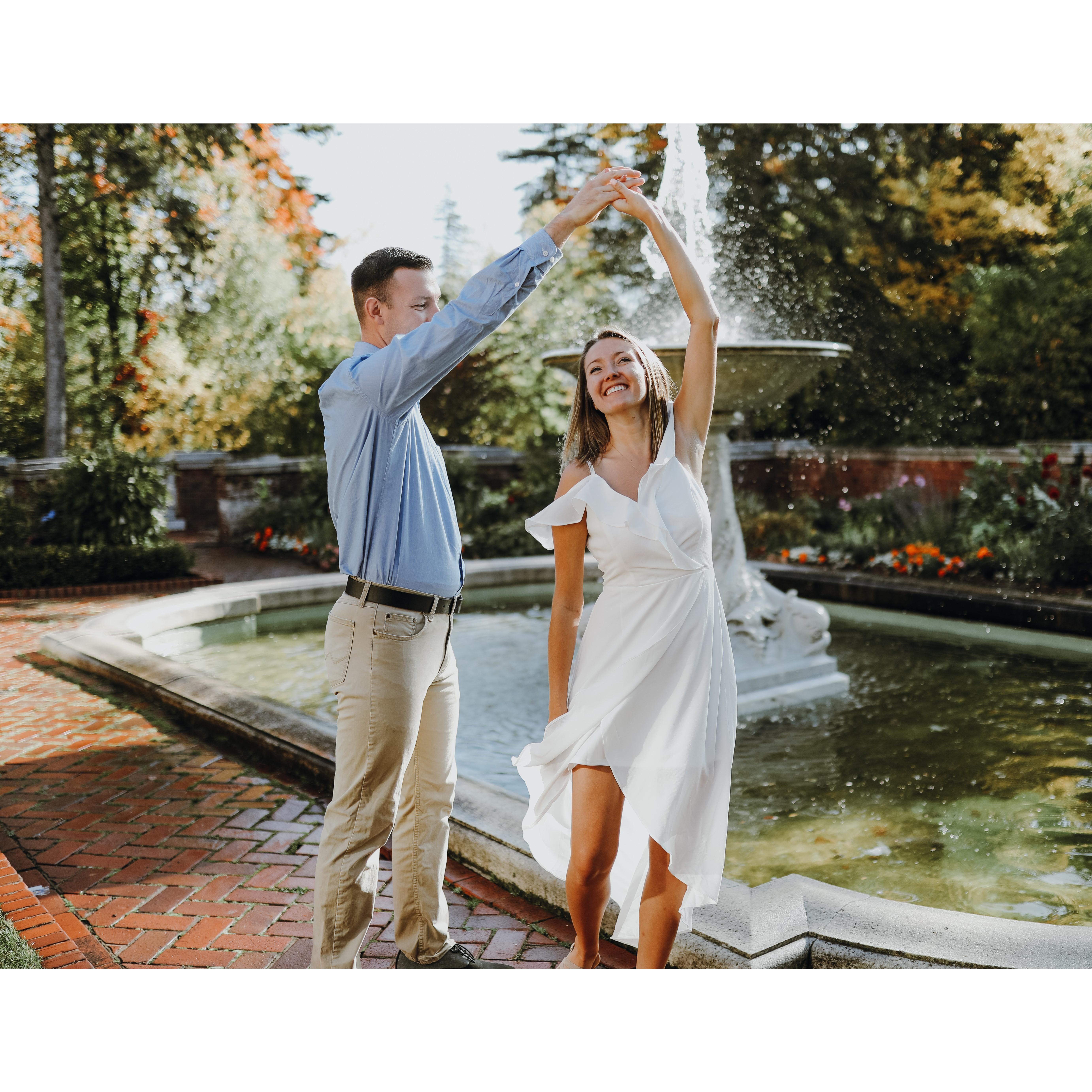 Engagement photo. 
Taken at Glensheen Mansion. 
PC: Delaney Vavra.