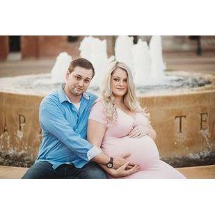 Maternity photo from sweet Emma Jane.