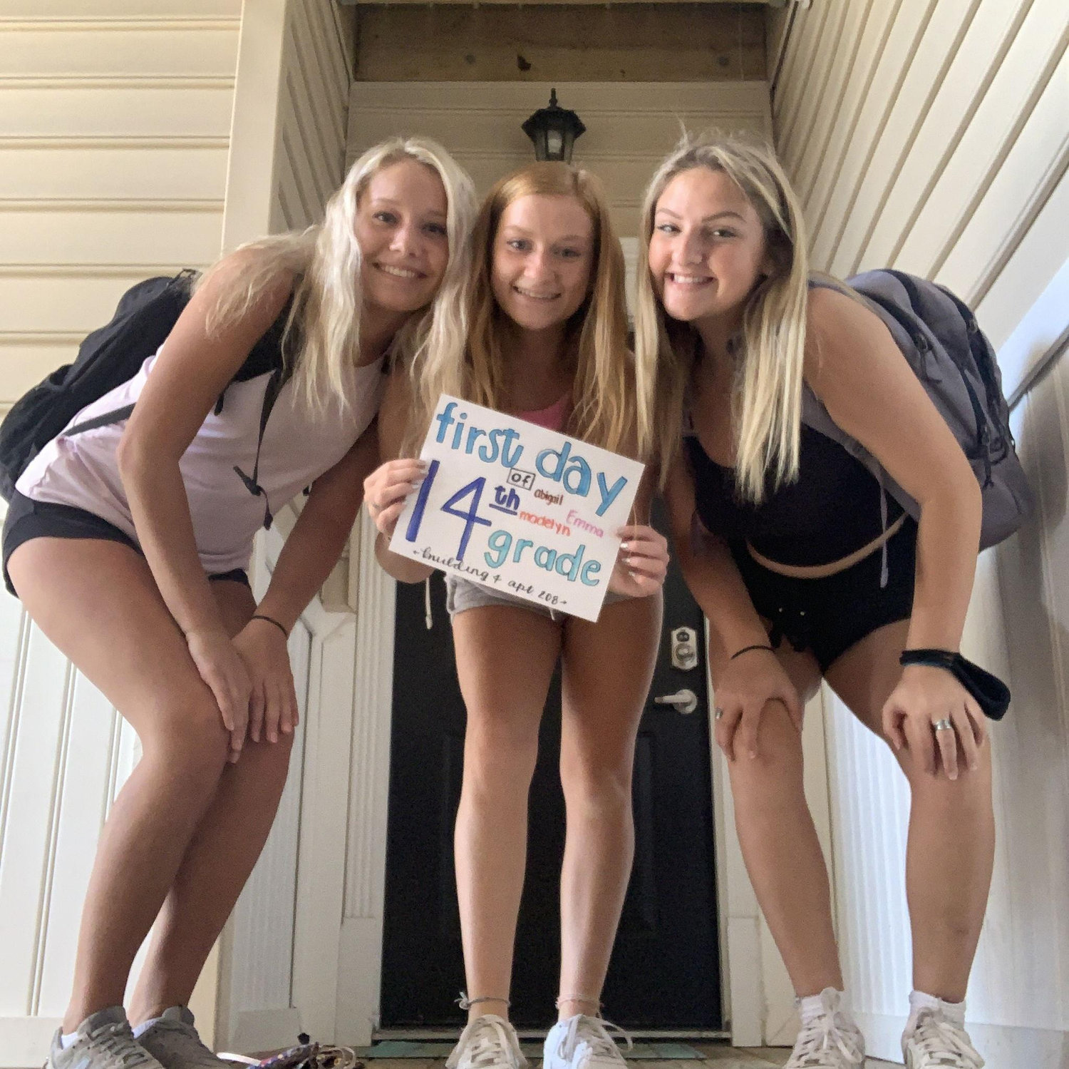 Madelyn, Emma, and Abigail on their first day of sophomore year at UK in 2020!