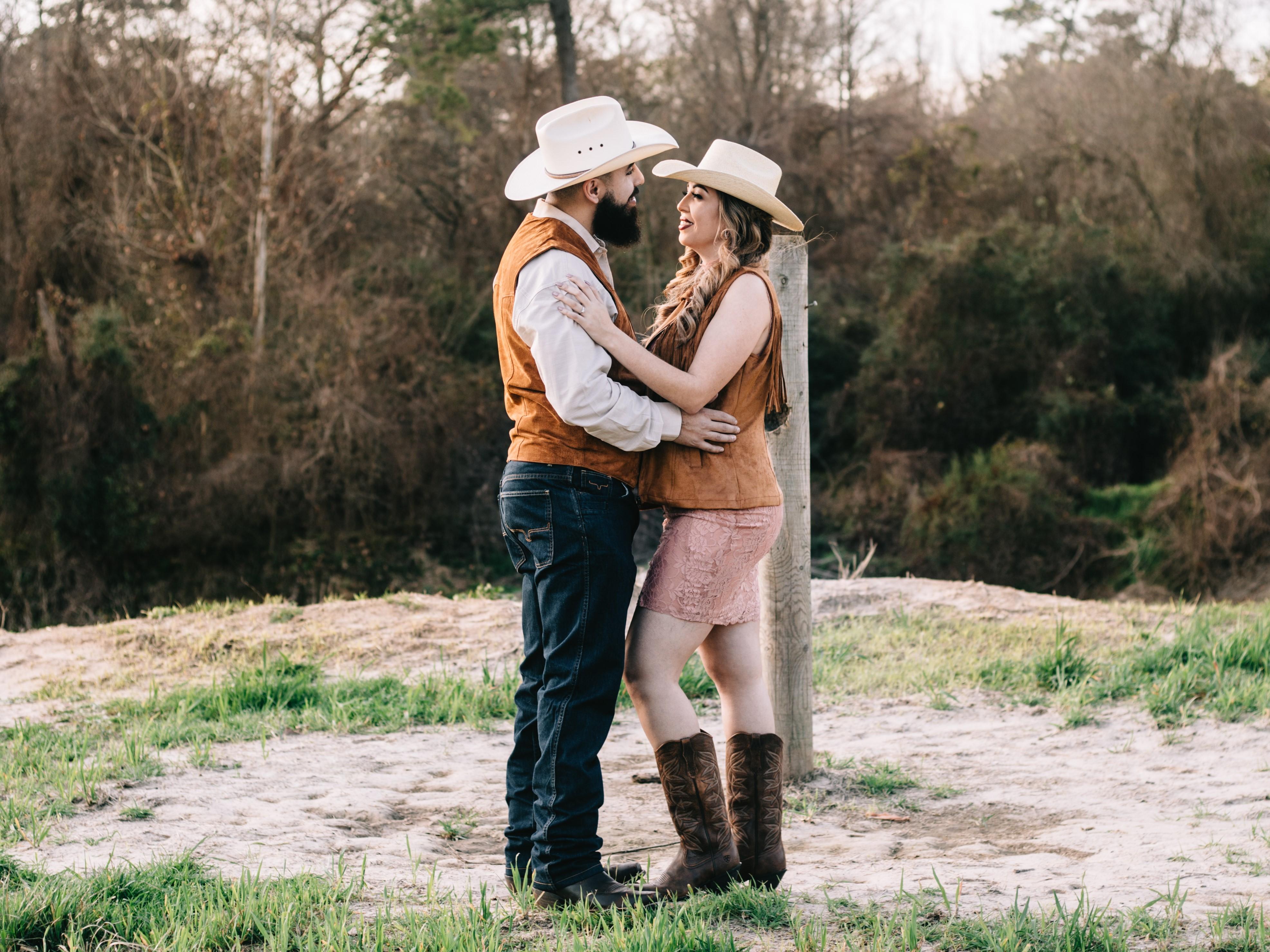 The Wedding Website of Patricia Villarreal and Joe Navarro