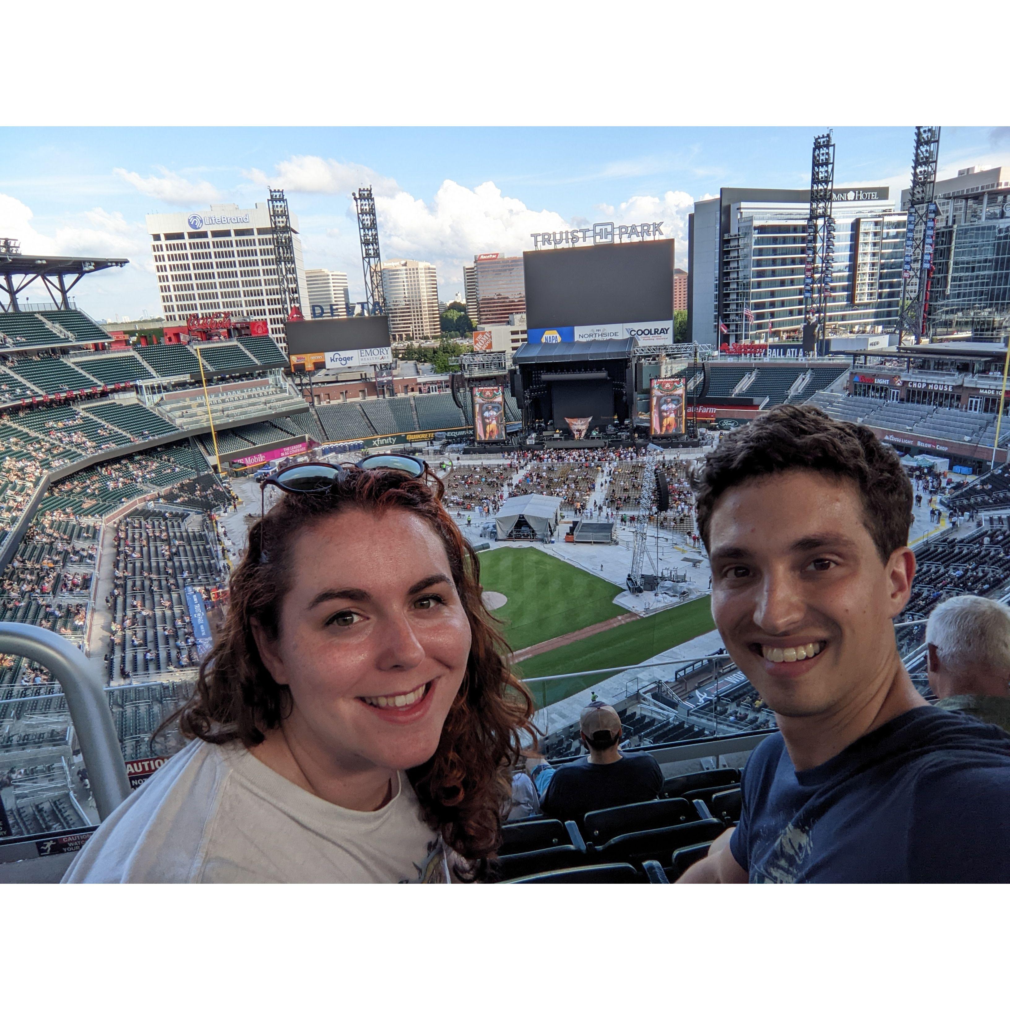 Waiting for the Red Hot Chili Peppers to play!