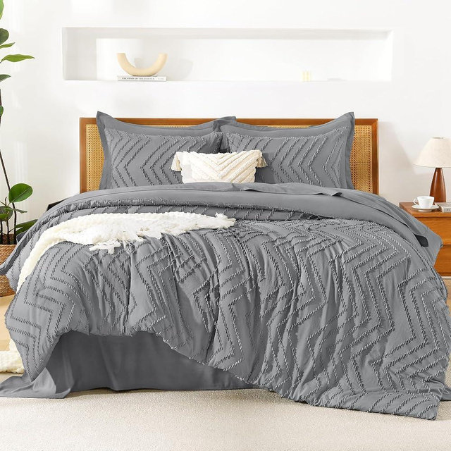 Litanika Queen Size Comforter Set with Sheets Medium Gray - 7 Pieces Bed in a Bag Queen Chevron Tufted Complete Bedding Sets with Comforter, Sheets, Pillowcases & Shams