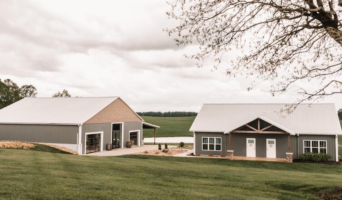 The Wedding Website of Cadence Ward and Skyler Smith