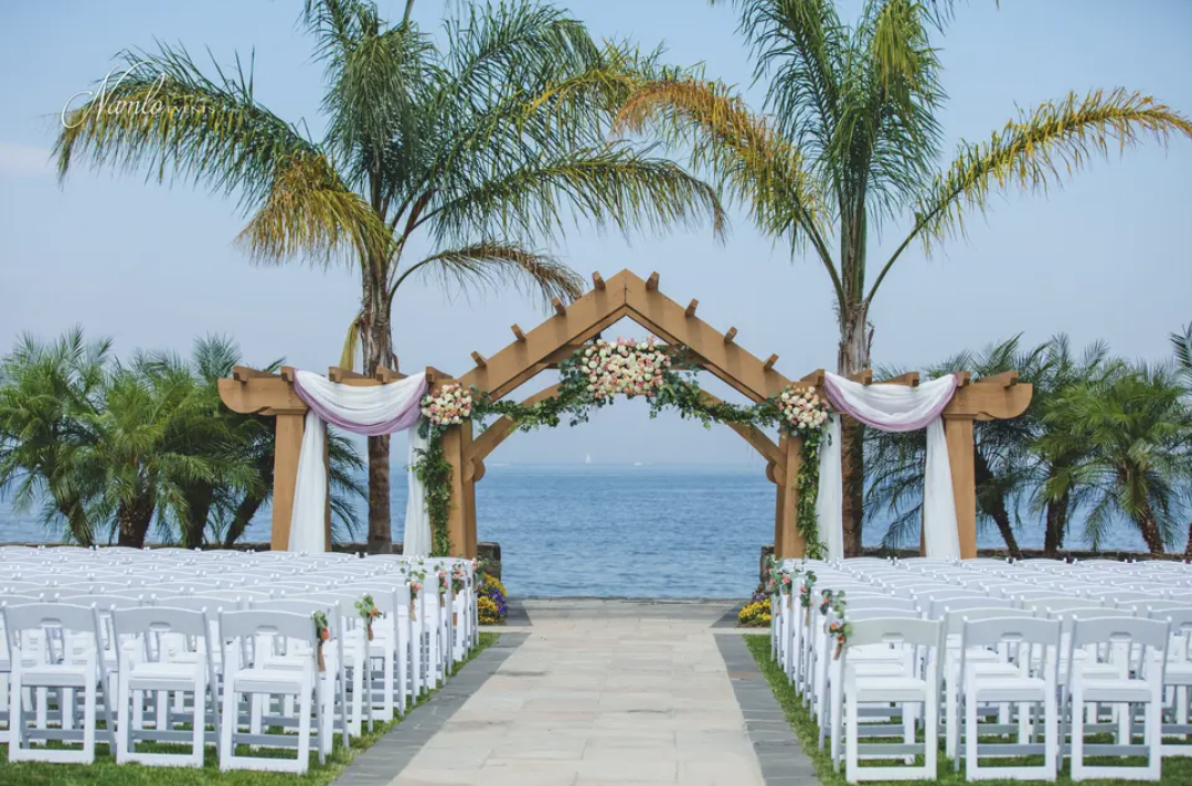 The Wedding Website of Victoria Crowley and James Sherman