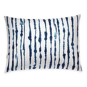 ED Ellen DeGeneres Bleu Breakfast Throw Pillow in Navy