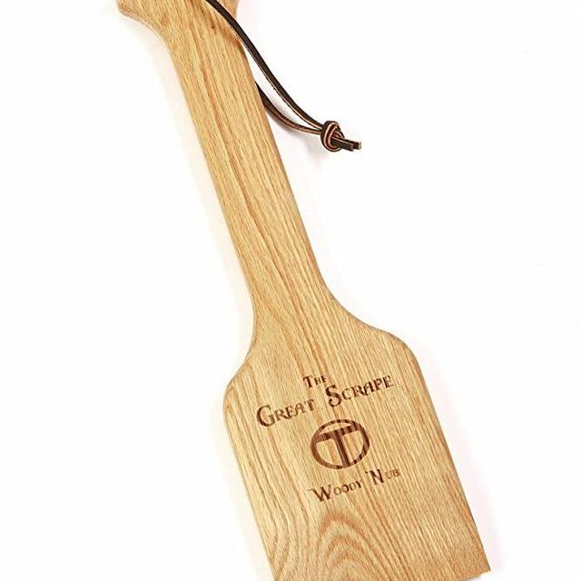 Woody Nub Grill Scraper - Wood BBQ Cleaner Grilling Accessory