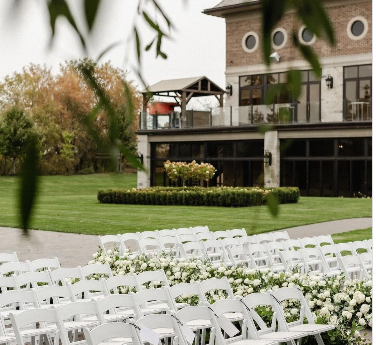 The Wedding Website of Filomena Cammisuli and Sammy Beaini