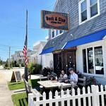 Dock & Claw Clam Bar