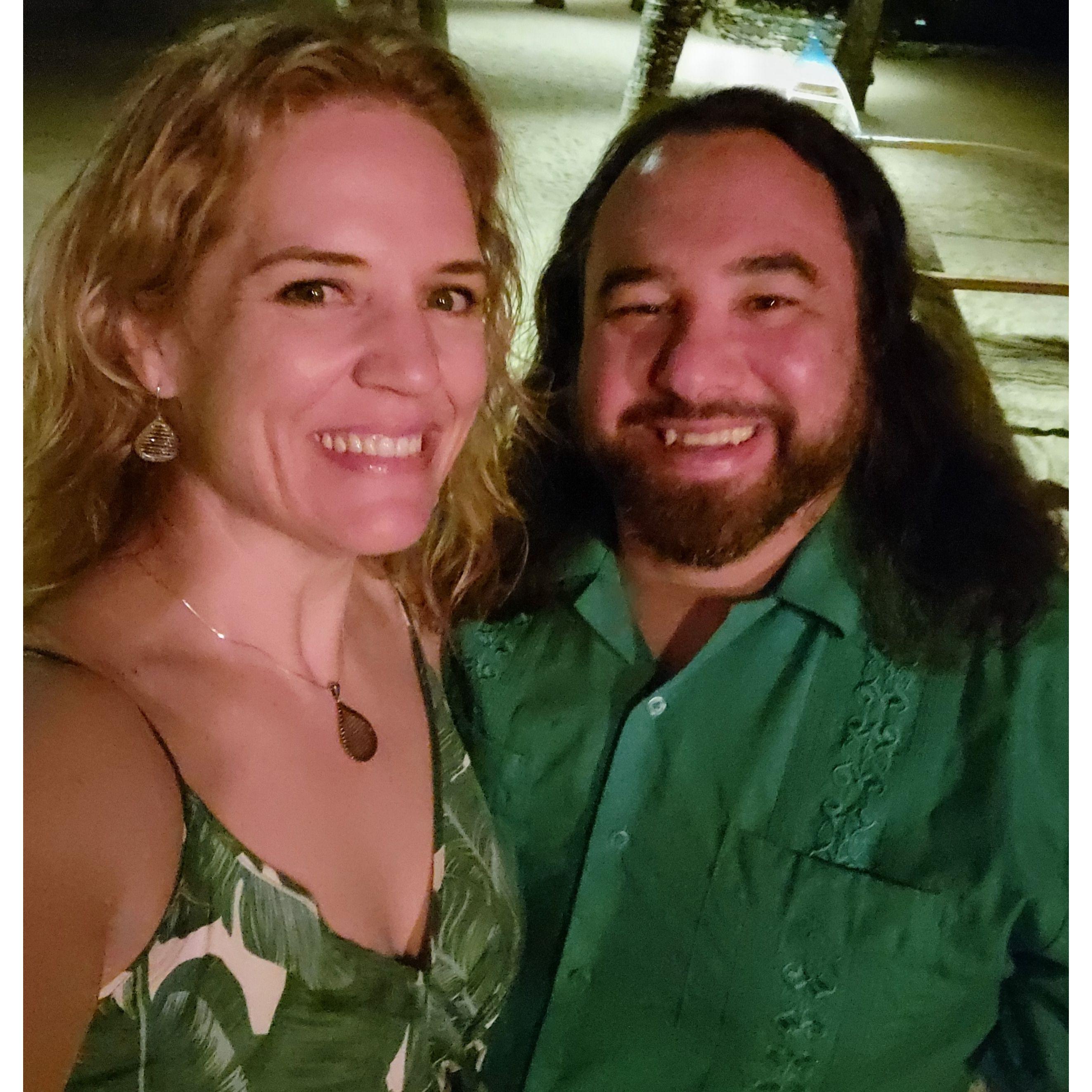 Hawaiian selfie! ❤️