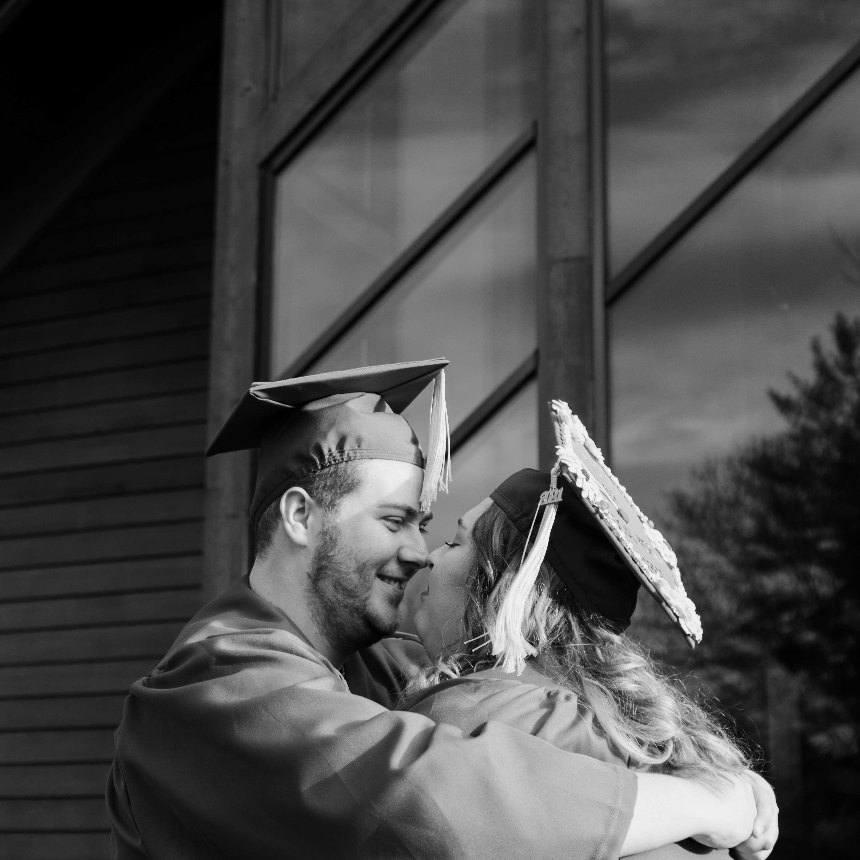 Bachelor's Grad Pics by Photos by Cassidy