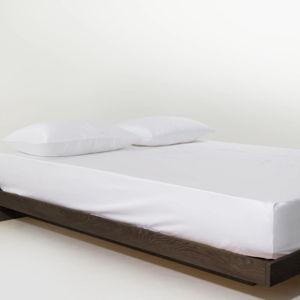 FURRFREE Bamboo Fitted Sheet Set - Pet Hair Repellent for Dogs/Cats Family - Limited Time Offer
