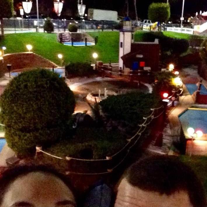 Mini golf date night