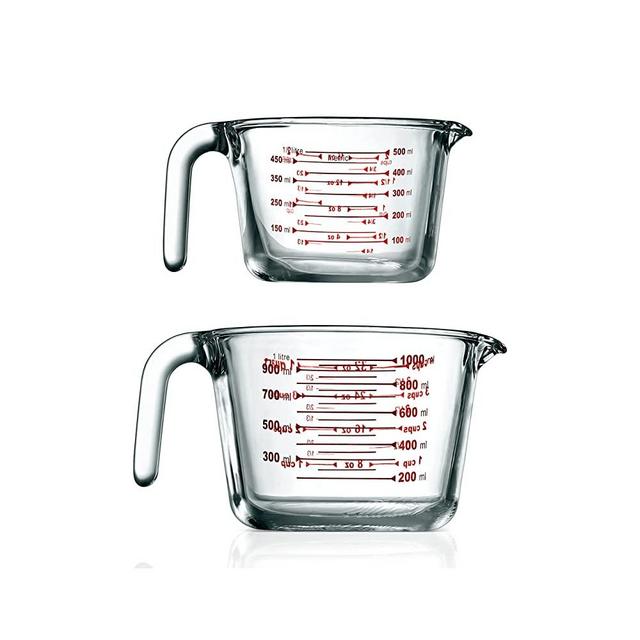 NutriChef 2 Pieces Measuring Cups - BPA-Free Premium Heat Resistant Borosilicate Glass Measuring Cups w/ Handle, Precise Measurement w/ Oz & Ml Scale in 500ml & 1000ml, Microwave & Oven Safe