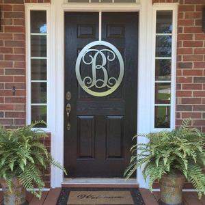 CLASSY CLASSIC: Metal Monogram Door Wreath, Monogram Door Hanger, Front Door WREATHS, Front Door Decor, Year Round Wreaths, Oval Monogram
