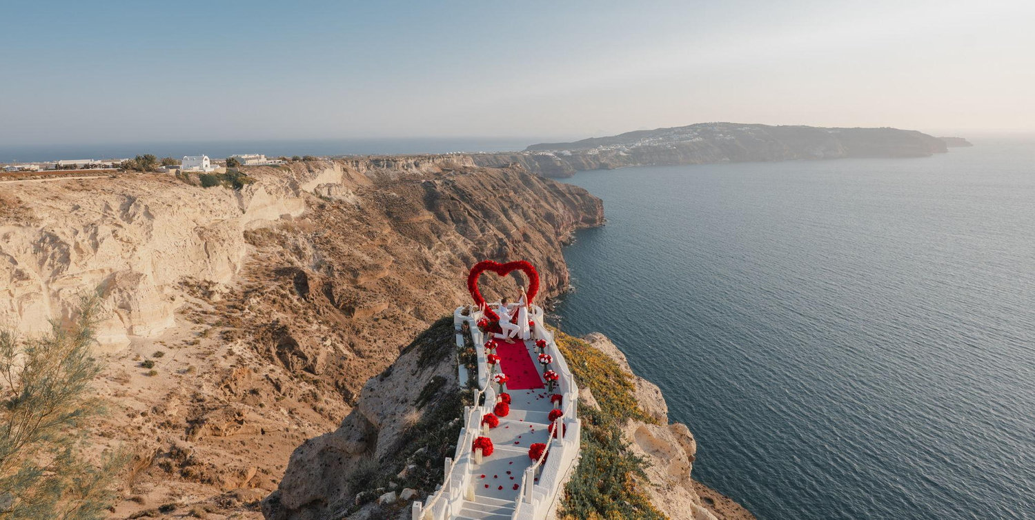 The Wedding Website of Elliot Lewis and Courtney Gifford