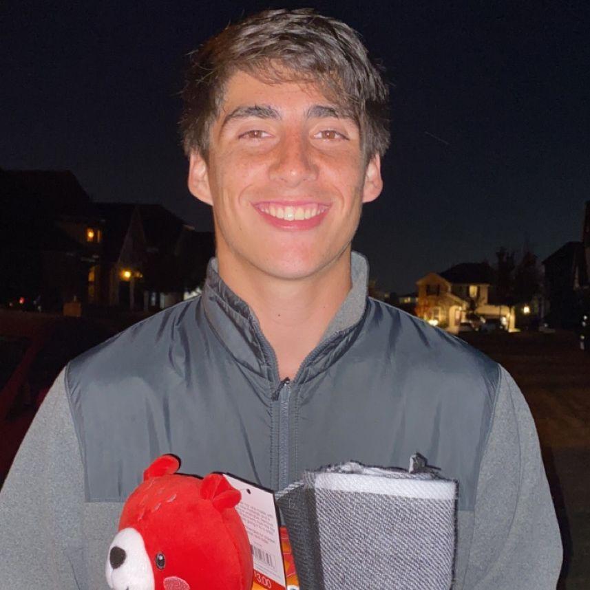 11/7/20: Nate asked Jackie to be his girlfriend officially! Nate's sister, Hannah, (jokingly) told Nate to have the same anniversary as her... he took it seriously.