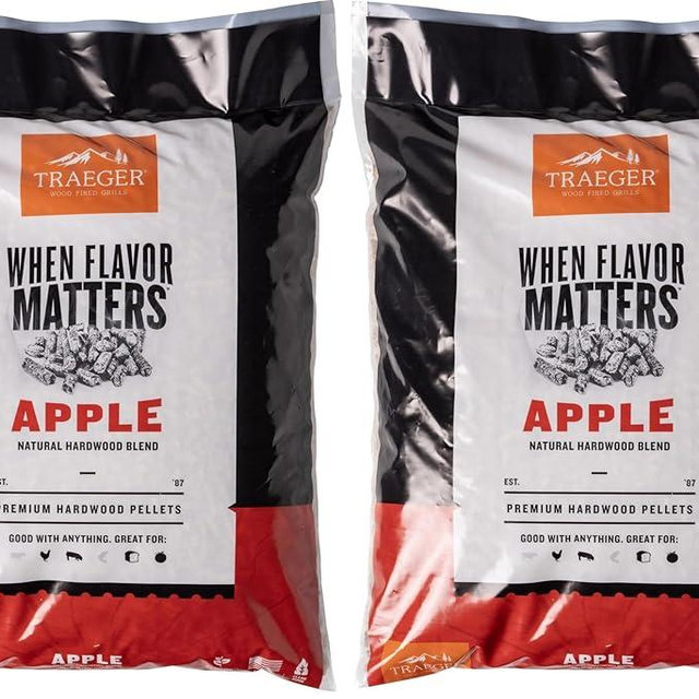 Traeger Grills Apple 100% All-Natural Wood Pellets for Smokers and Pellet Grills, BBQ, Bake, Roast, 18 lb. Bag (Pack of 2)