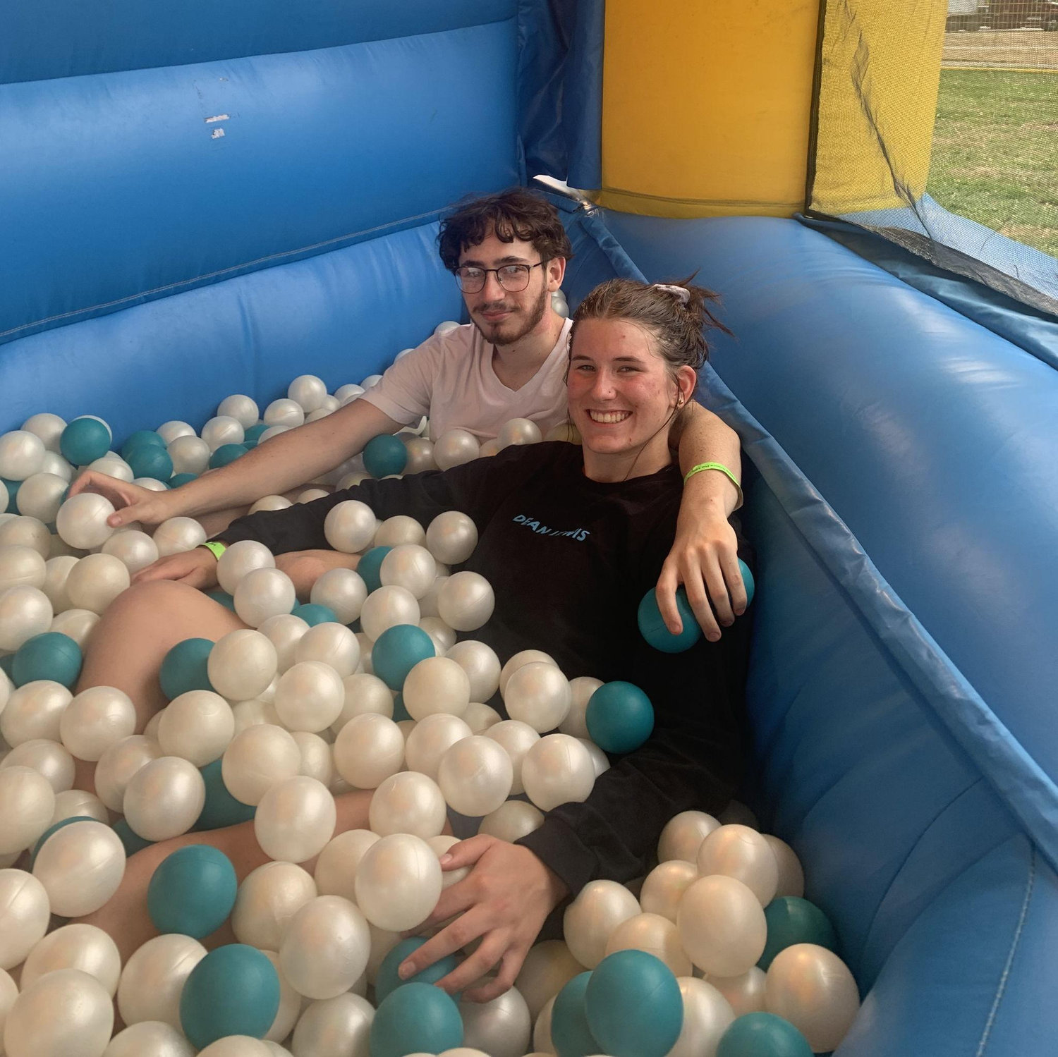 Date day at a massive bouncy castle amusement park!