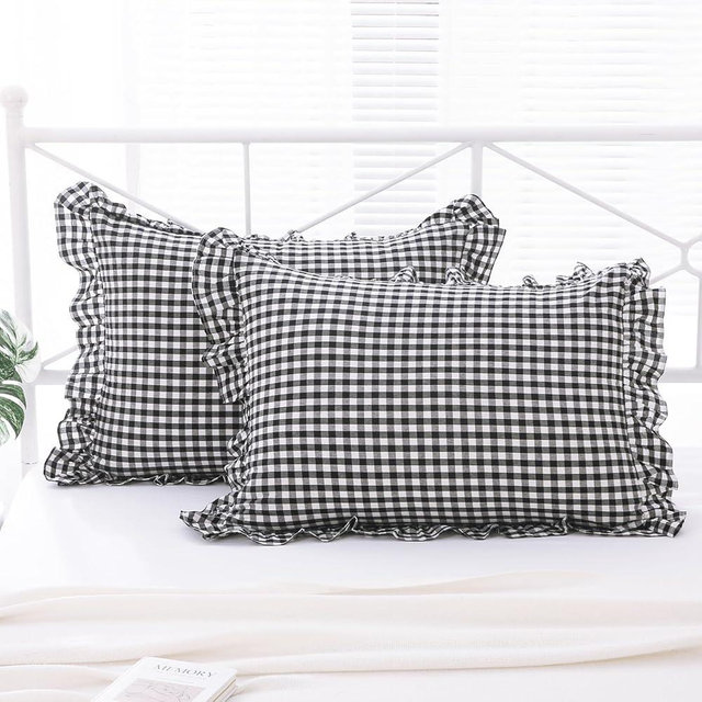 K MASANIJI 2 Pack Black and White Plaid Ruffle Gingham Standard Pillow Shams, 100% Washed Cotton Checkered Farmhouse Shabby Pillow Covers for Bed/Sofa - 20"x26"