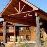Grand Bear Resort at Starved Rock