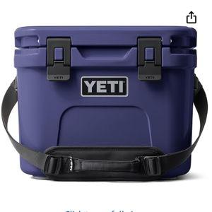 YETI Roadie 15 Hard Cooler with DoubleDuty Shoulder Strap