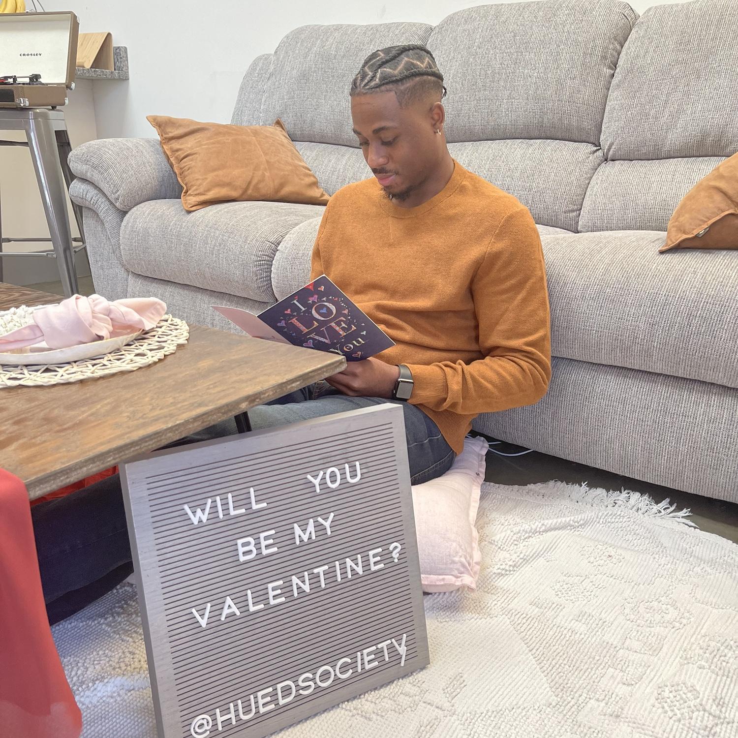 Taylor surprised Jay with a pop up picnic for Valentine’s Day 💗