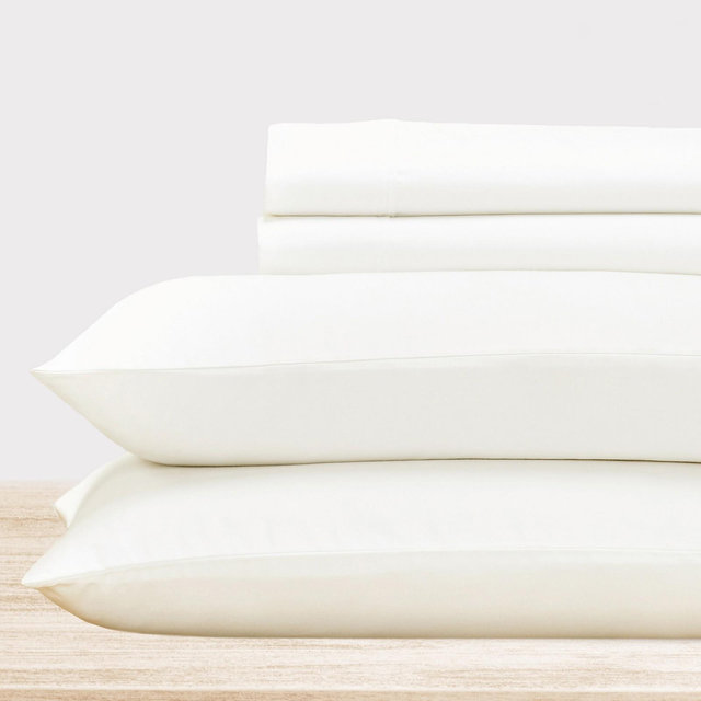 Cream White Queen Sheet Set - 100% Cotton Sateen Weave, 400 Thread Count Cooling Sheets, Deep Pocket 4 Piece Soft Bedding - California Design Den