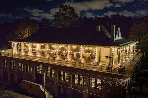 The Wedding Website of Kira Sprague and Christopher Shanahan