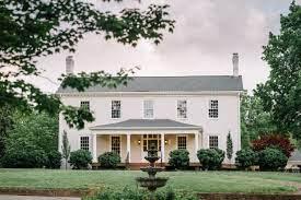 The Wedding Website of Emily Pratt and Brandon Tubbs