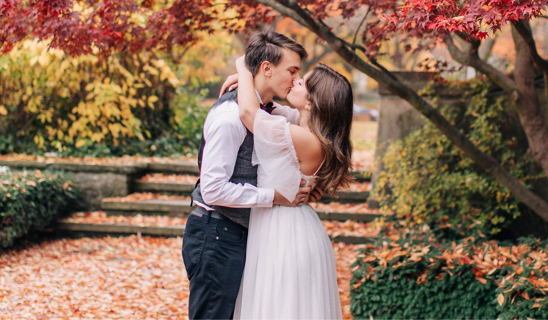 The Wedding Website of Tori Recuparo and Christopher Ford