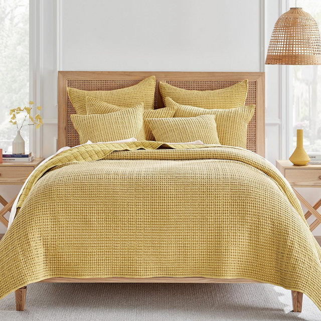 Mills Waffle Ochre Full/Queen Quilt Set- Levtex Home