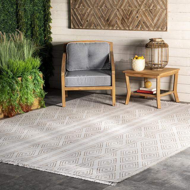 nuLOOM Outdoor Striped Miriam Area Rug